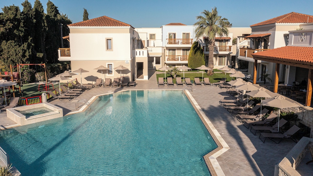 Aegean Houses — Swimming pool in Kos Town, South Aegean