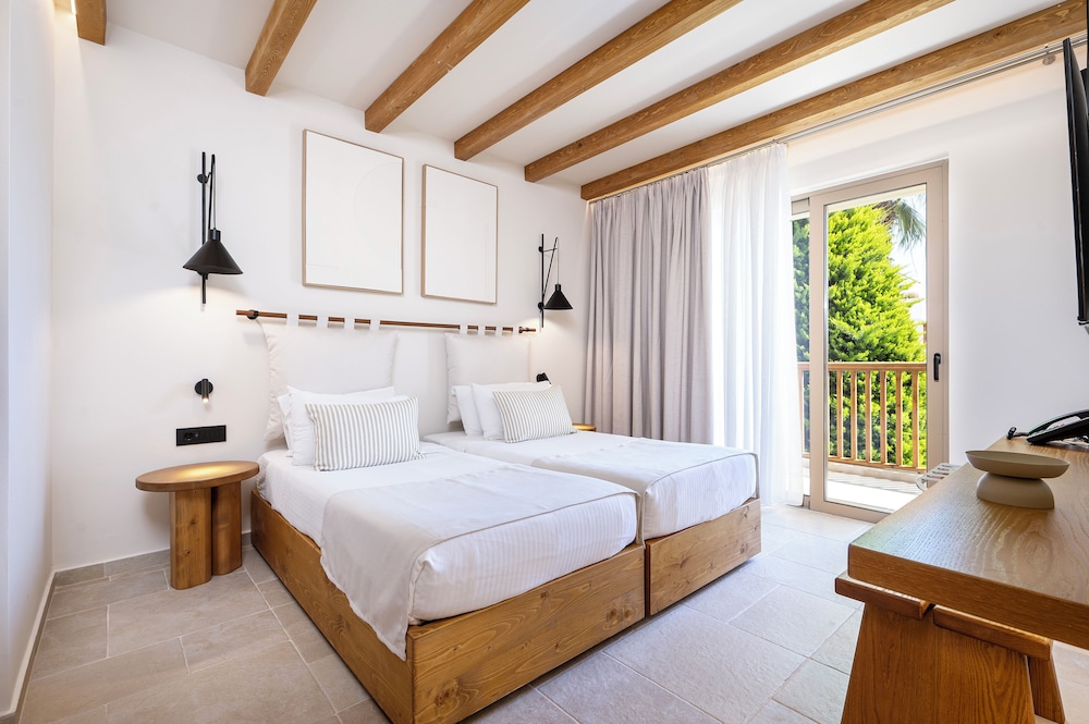 Aegean Houses — Hotel rooms in Kos Town, South Aegean