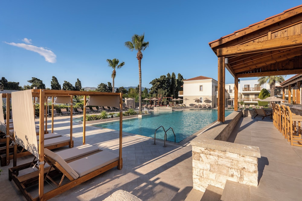 Aegean Houses — Swimming pool in Kos Town, South Aegean