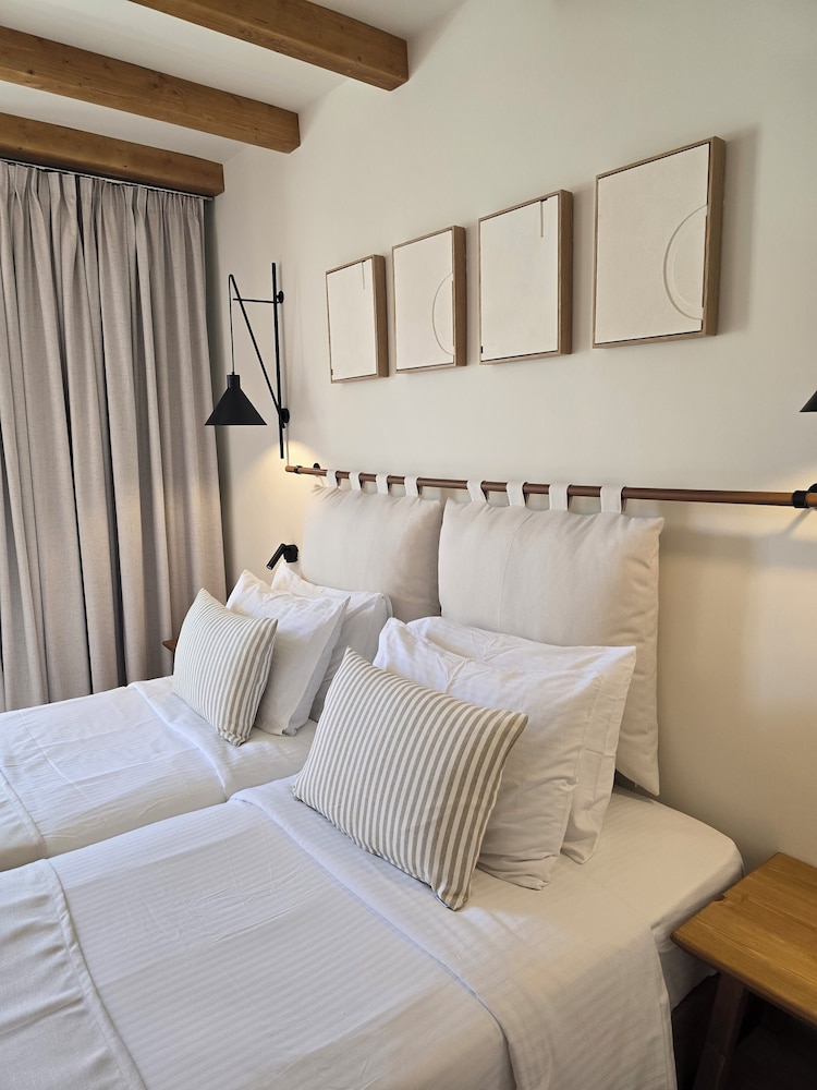 Aegean Houses — Hotel rooms in Kos Town, South Aegean