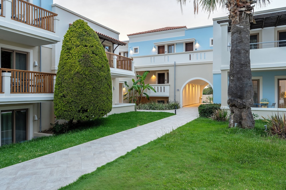 Aegean Houses — Hotel building in Kos Town, South Aegean
