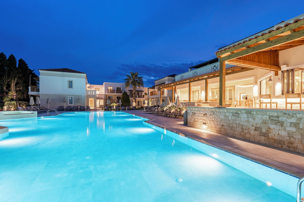Aegean Houses — Swimming pool in Kos Town, South Aegean