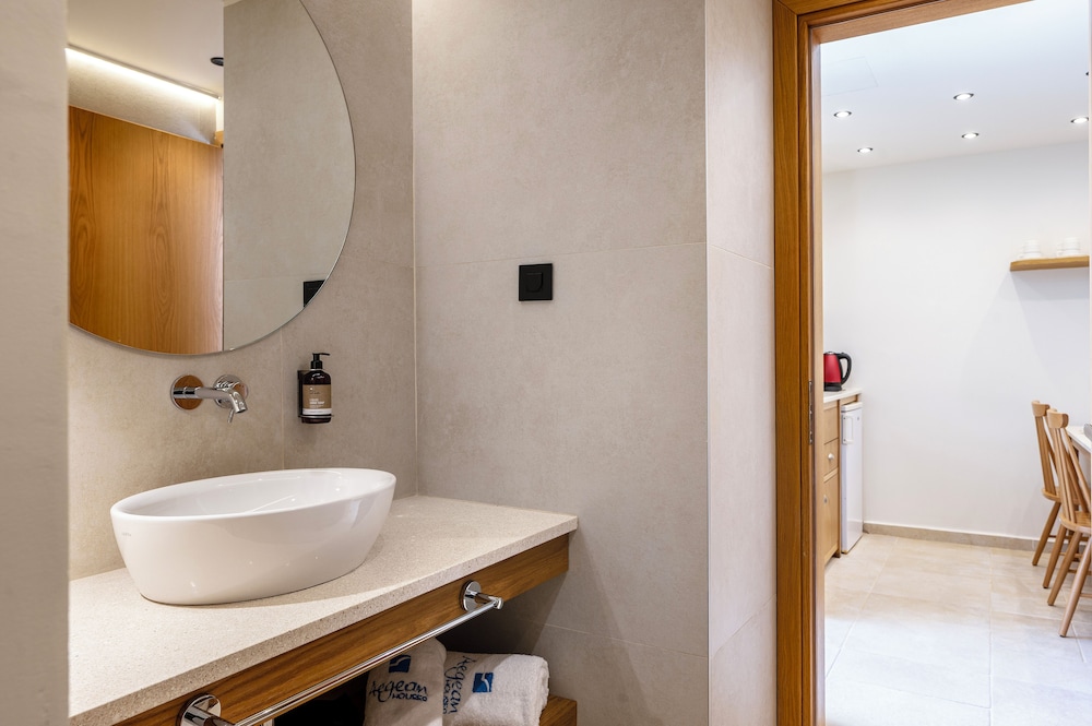 Aegean Houses — Hotel rooms in Kos Town, South Aegean