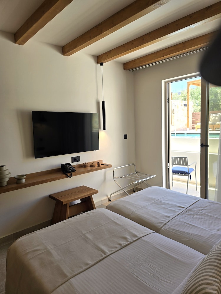 Aegean Houses — Hotel rooms in Kos Town, South Aegean