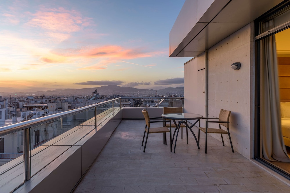 Radisson Blu Park Hotel, Athens — Hotel building in Athens, Attica