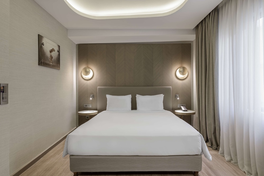 Radisson Blu Park Hotel, Athens — Hotel rooms in Athens, Attica