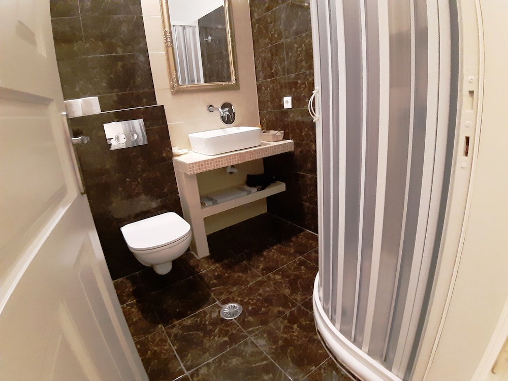 Atalos Suites — Hotel rooms in Kamari, South Aegean