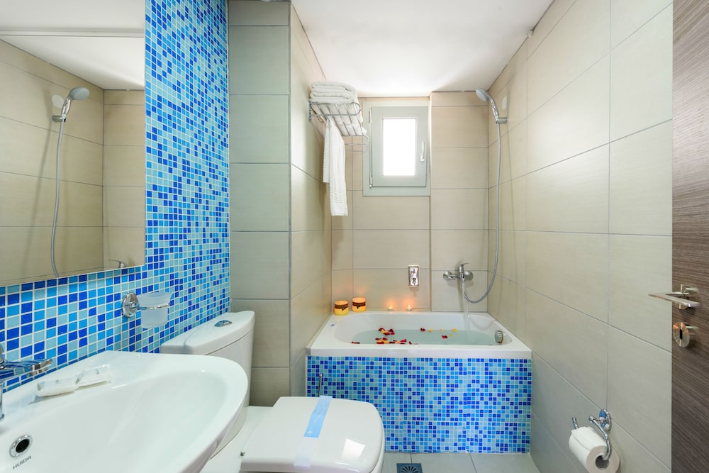 Angela Studios & Apartments — Hotel rooms in Sissi