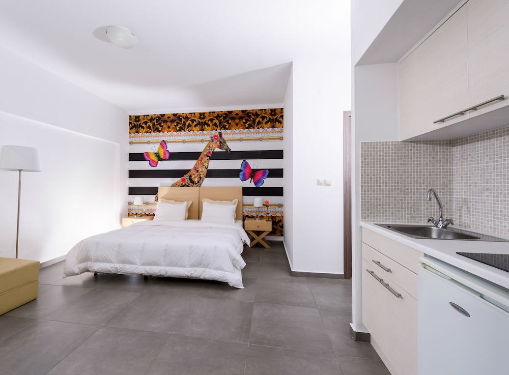Angela Studios & Apartments — Hotel rooms in Sissi