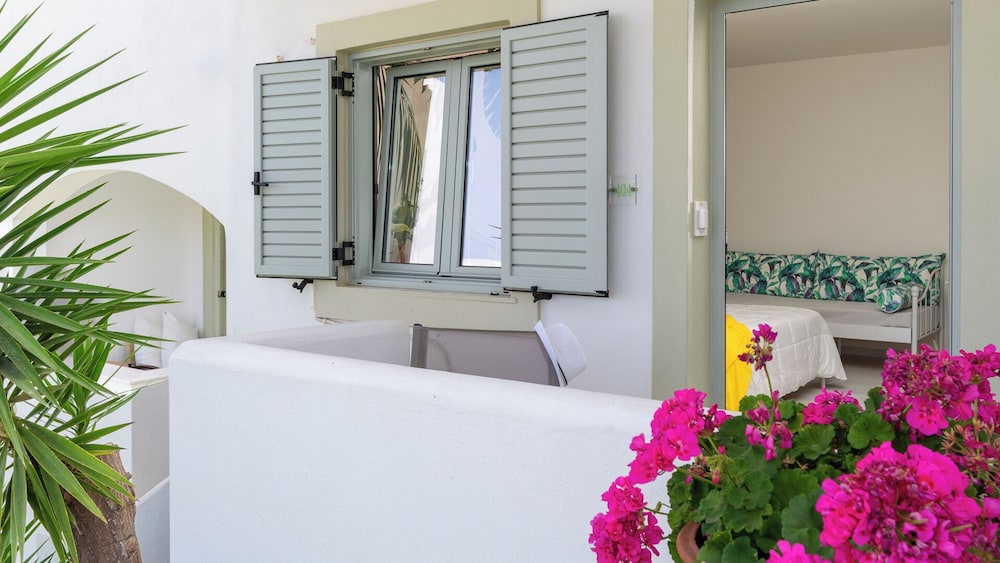 Angela Studios & Apartments — Hotel rooms in Sissi