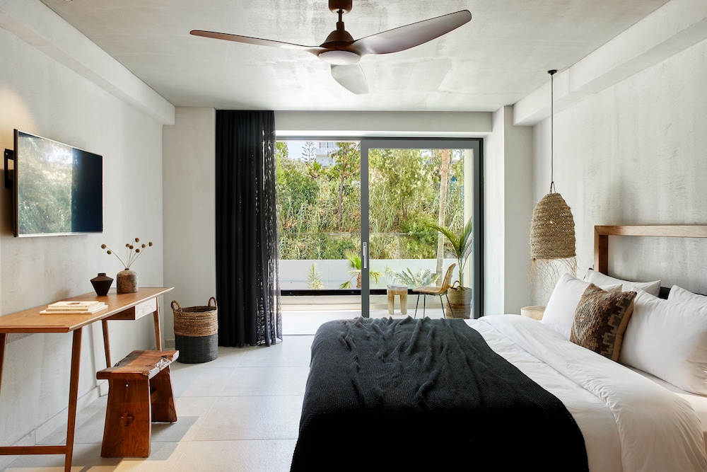 The Syntopia Hotel — Hotel rooms in Rethymnon