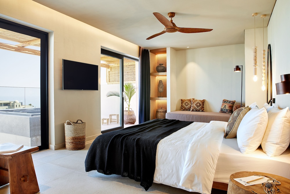 The Syntopia Hotel — Hotel rooms in Rethymnon