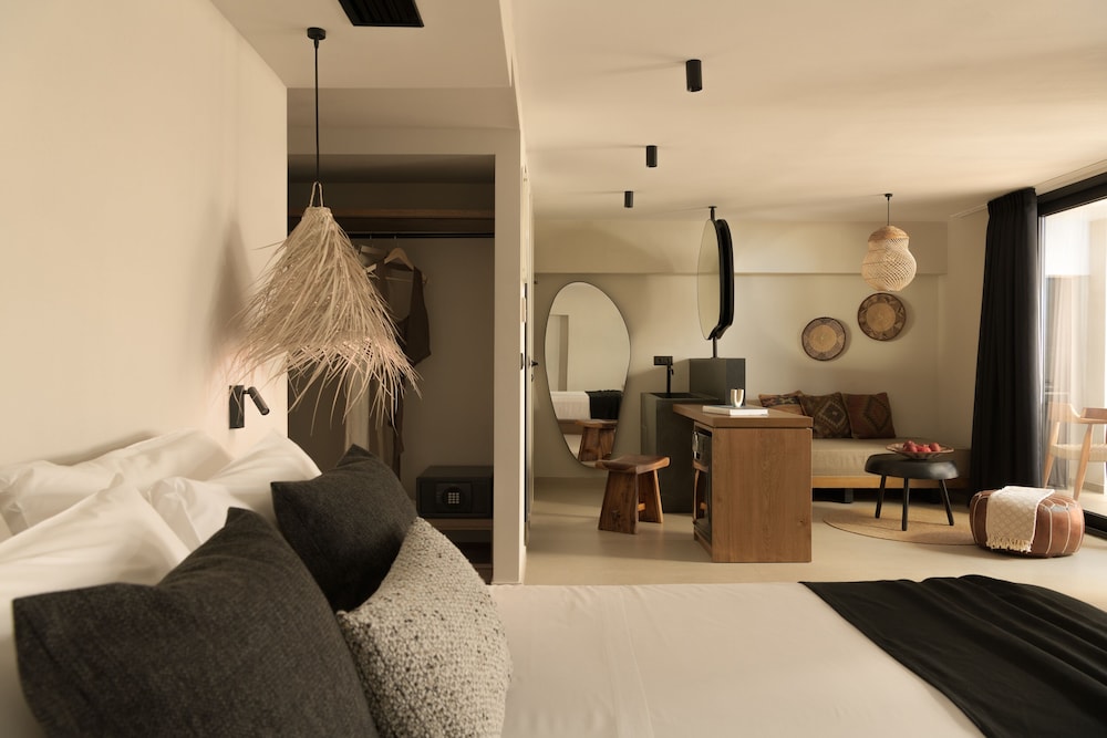 The Syntopia Hotel — Hotel rooms in Rethymnon