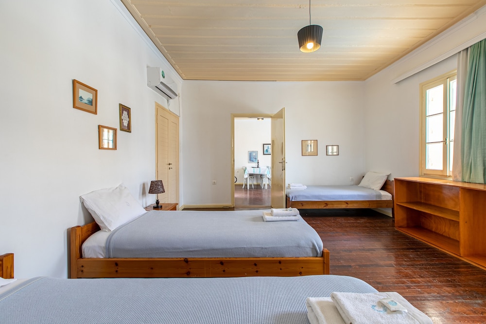 Orestis Hotel Apartments — Hotel rooms in Chania