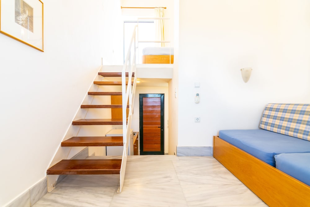 Orestis Hotel Apartments — Hotel rooms in Chania