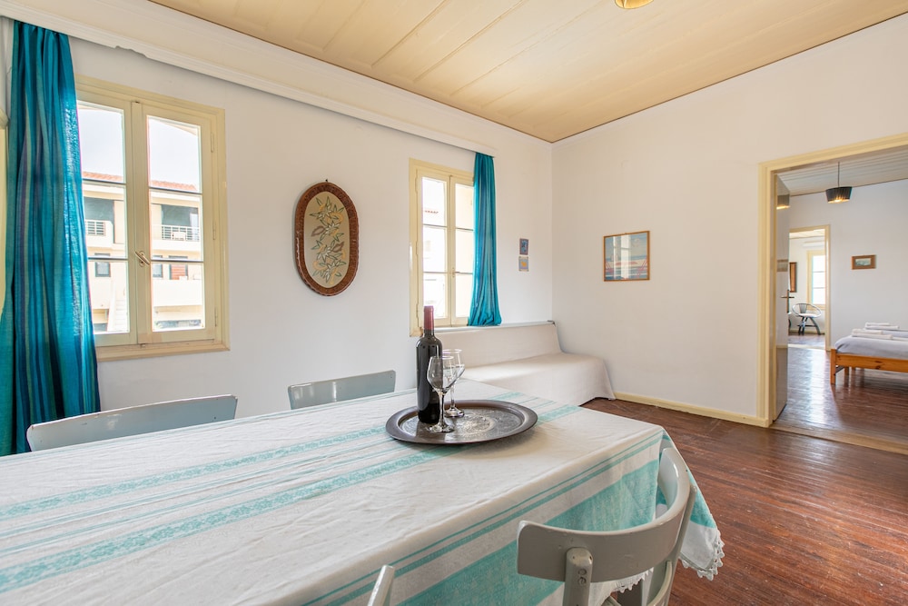 Orestis Hotel Apartments — Hotel rooms in Chania