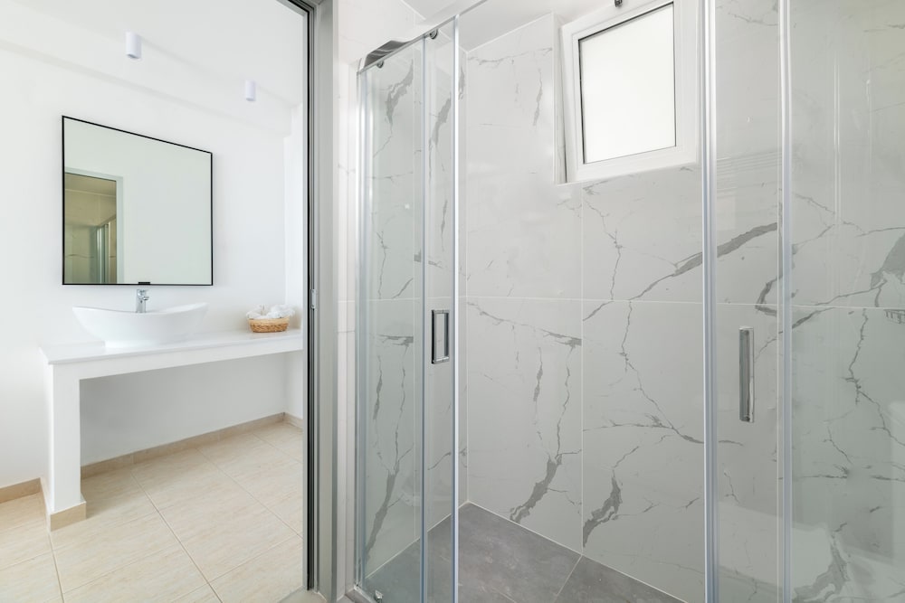 Lindos Nest — Hotel rooms in Pefkos, South Aegean
