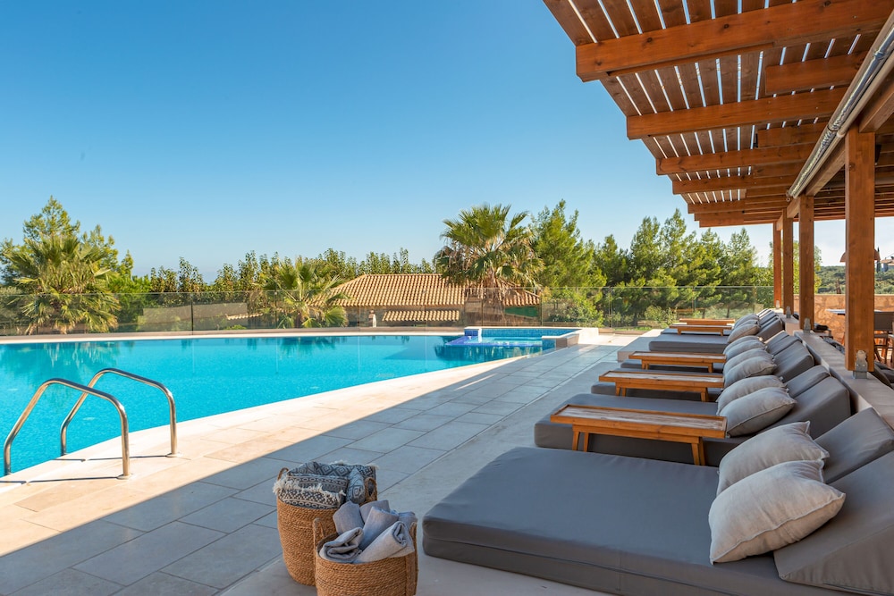 Paliokaliva Village — Swimming pool in Tsilivi, Ionian Islands