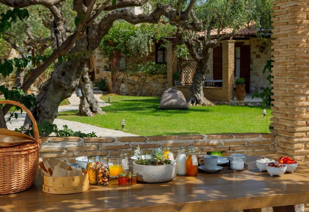 Paliokaliva Village — Restaurant & bars in Tsilivi, Ionian Islands