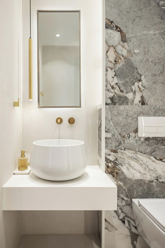 Bella Venezia — Hotel rooms in Corfu Town, Ionian Islands