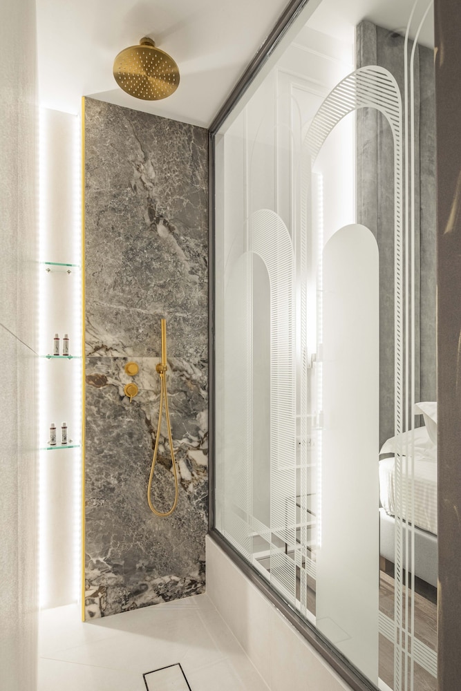 Bella Venezia — Hotel rooms in Corfu Town, Ionian Islands