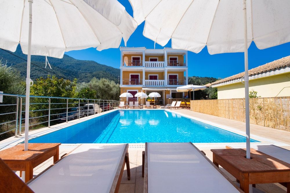 Leukada (7 dni) w Summertime Inn z BER