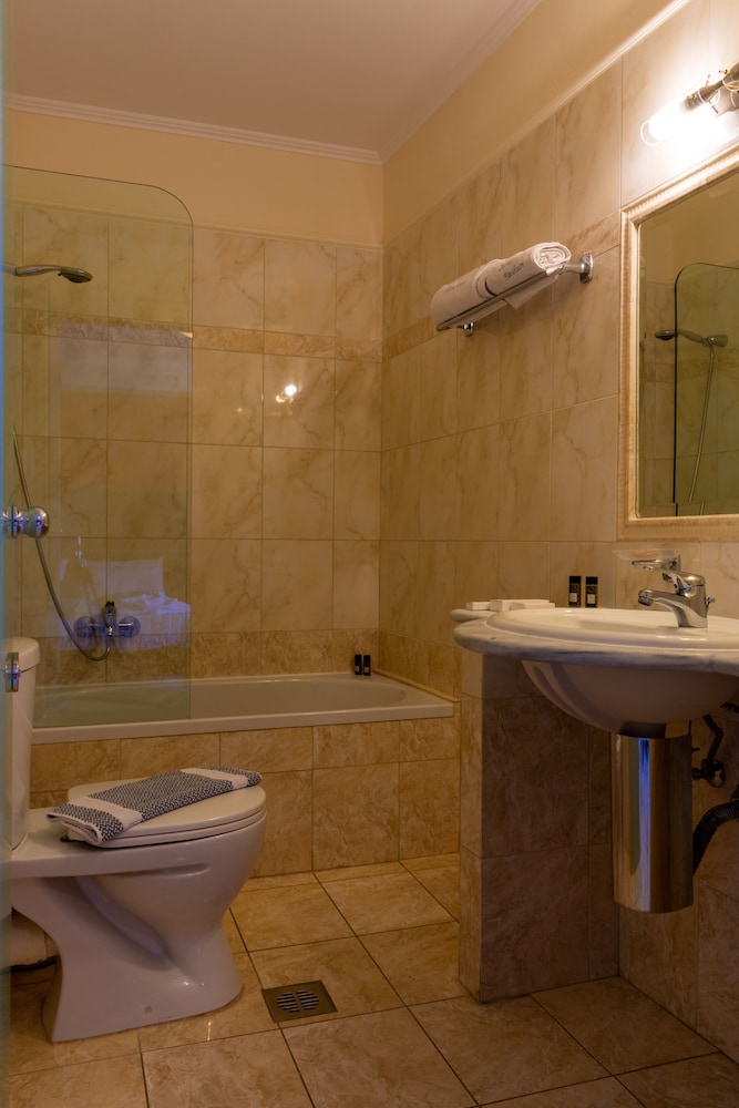 Zante Pantheon Hotel — Hotel rooms in Tsilivi, Ionian Islands