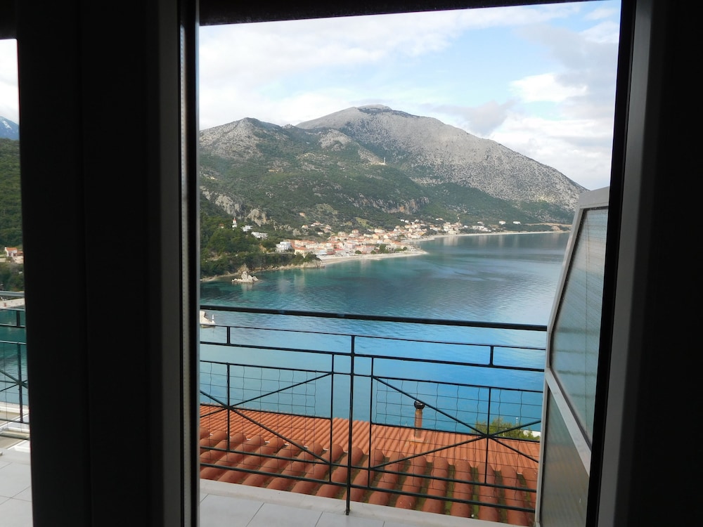 Oceanis - Cephalonie — Hotel rooms in Poros, Ionian Islands