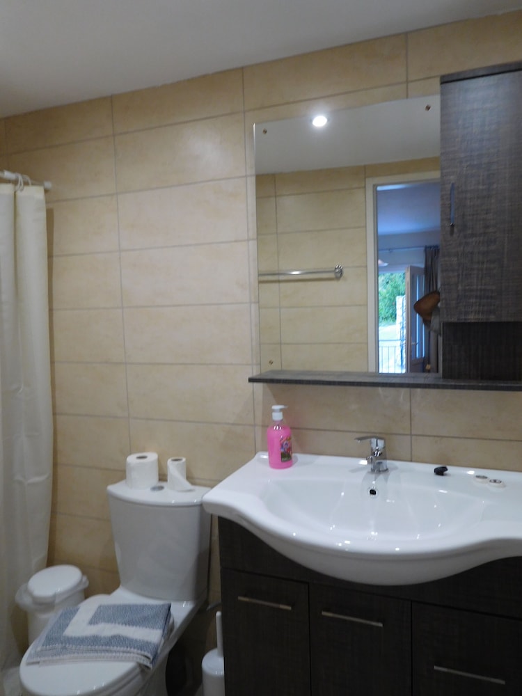 Oceanis - Cephalonie — Hotel rooms in Poros, Ionian Islands