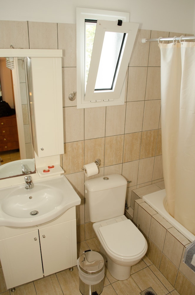 Oceanis - Cephalonie — Hotel rooms in Poros, Ionian Islands