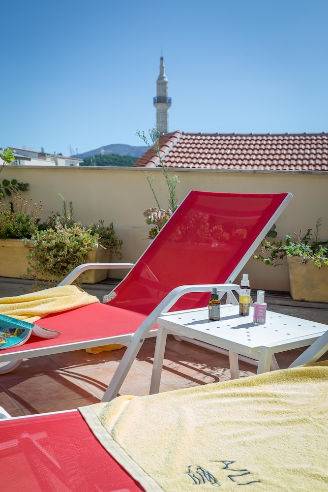 Avli Lounge Apartments — Attractions in the area in Rethymnon