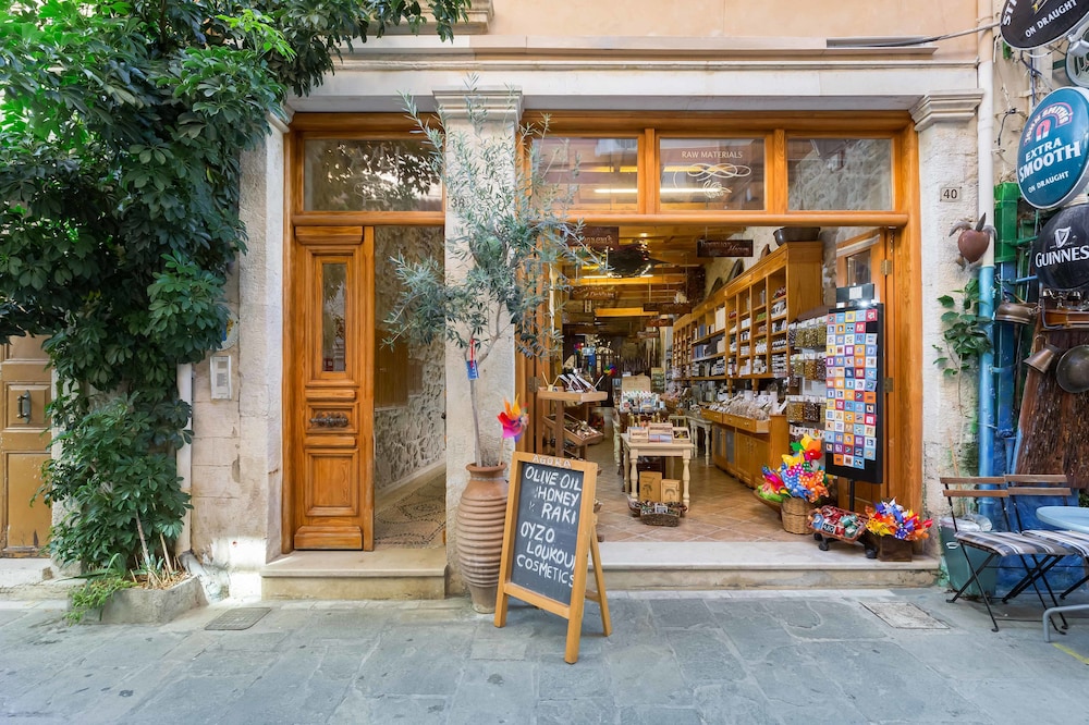 Avli Lounge Apartments — Attractions in the area in Rethymnon