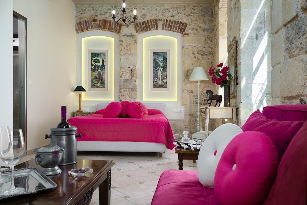 Avli Lounge Apartments — Hotel rooms in Rethymnon