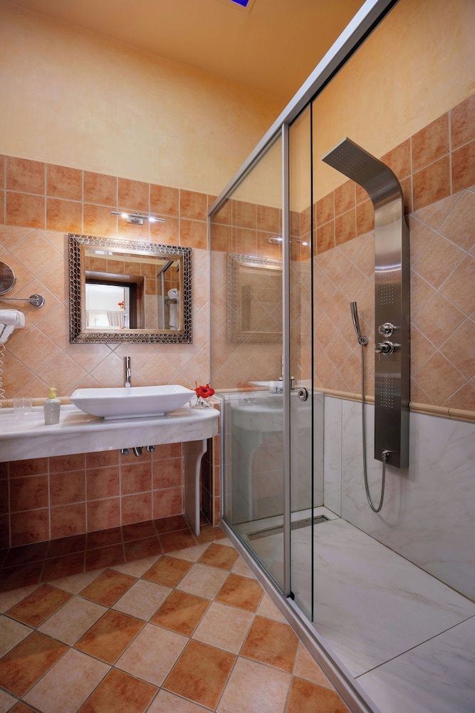 Hotel Casa Moazzo — Hotel rooms in Rethymnon