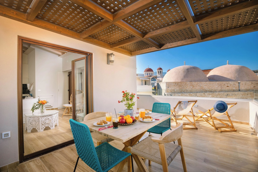 Hotel Casa Moazzo — Hotel rooms in Rethymnon