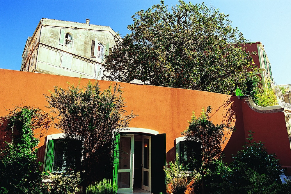 Siora Vittoria Boutique Hotel — Hotel building in Corfu Town, Ionian Islands