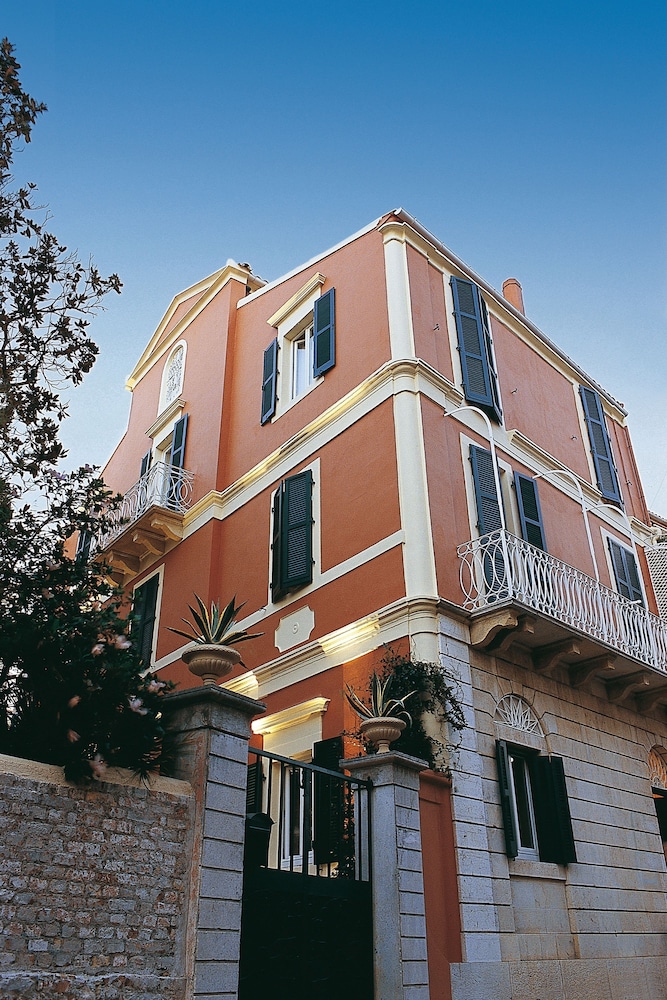Siora Vittoria Boutique Hotel — Hotel building in Corfu Town, Ionian Islands