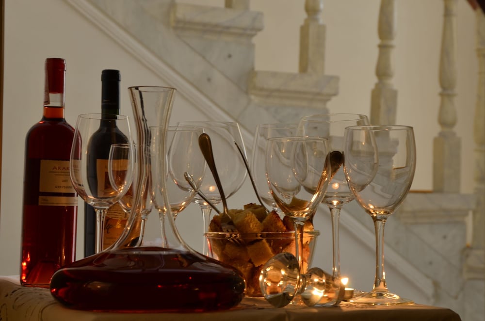 Siora Vittoria Boutique Hotel — Restaurant & bars in Corfu Town, Ionian Islands