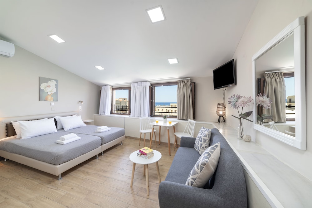 Faros Beach Hotel — Hotel rooms in Rethymnon