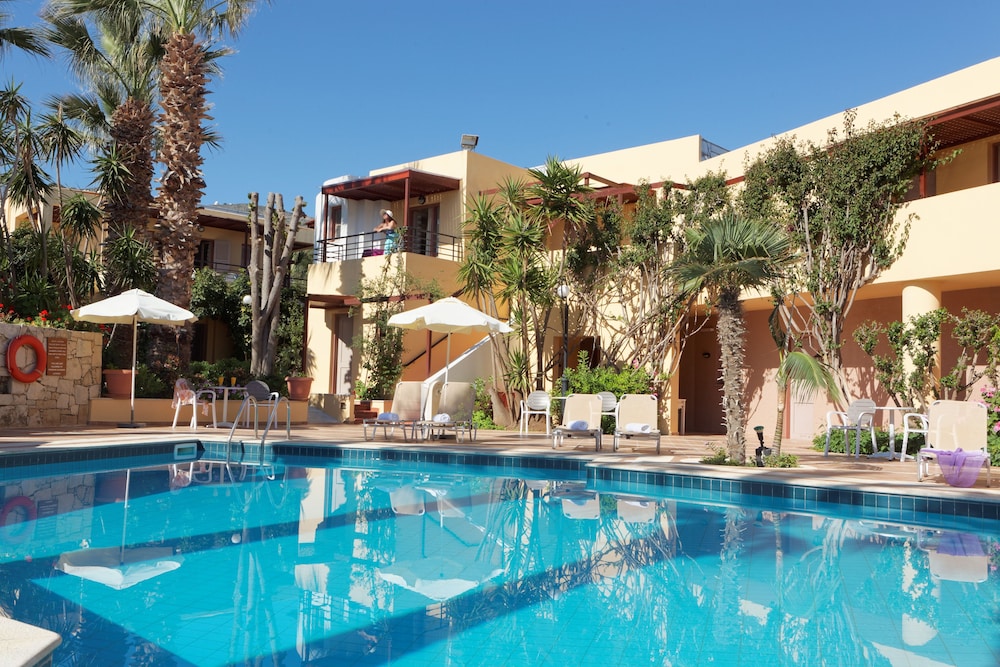 Latania Apartments — Swimming pool in Stalida