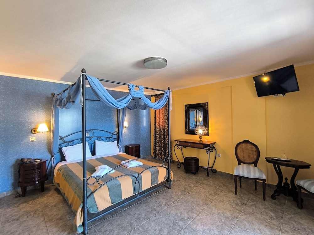 Anastazia Hotel — Hotel rooms in Poros, Ionian Islands