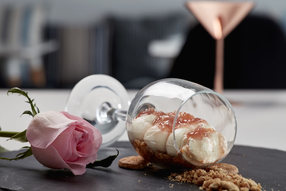 Absolute Mykonos Suites & More — Restaurant & bars in Mykonos Town, South Aegean