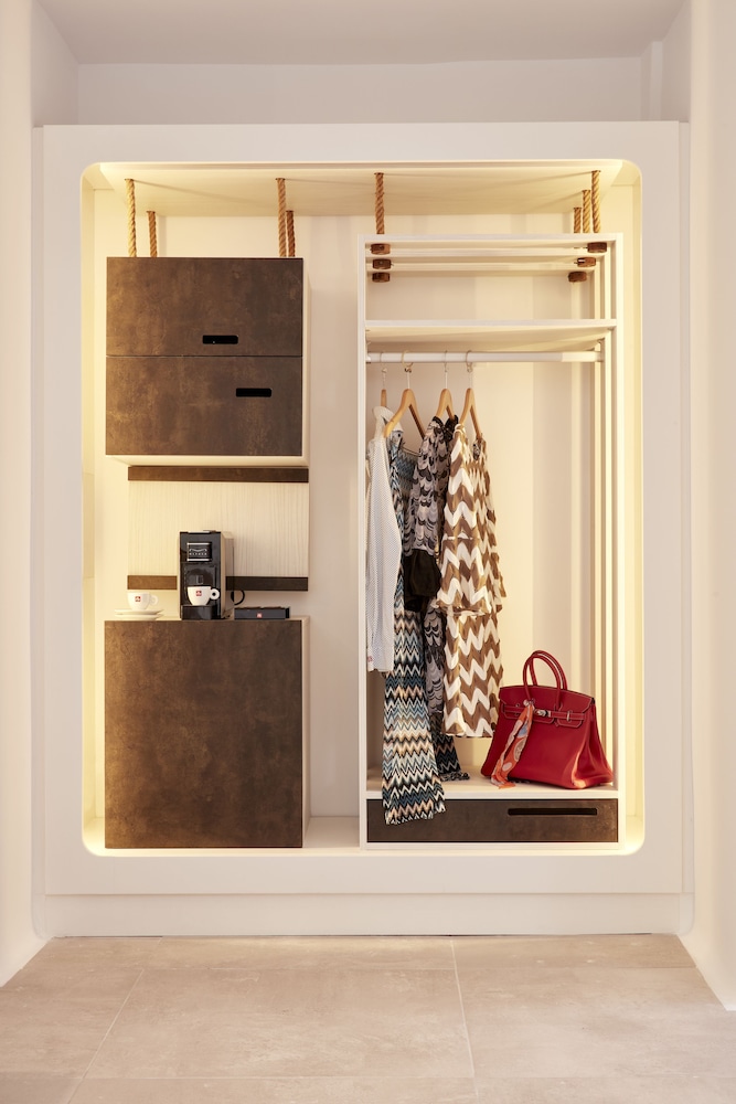 Absolute Mykonos Suites & More — Hotel rooms in Mykonos Town, South Aegean