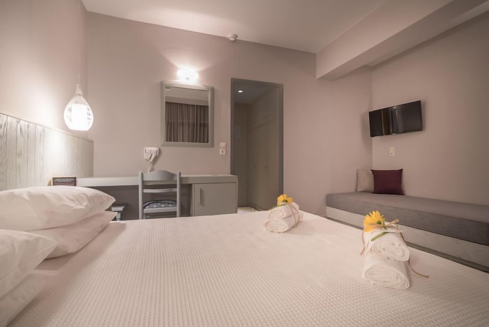 Castelli Hotel Adults Only - All Inclusive — Hotel rooms in Laganas, Ionian Islands