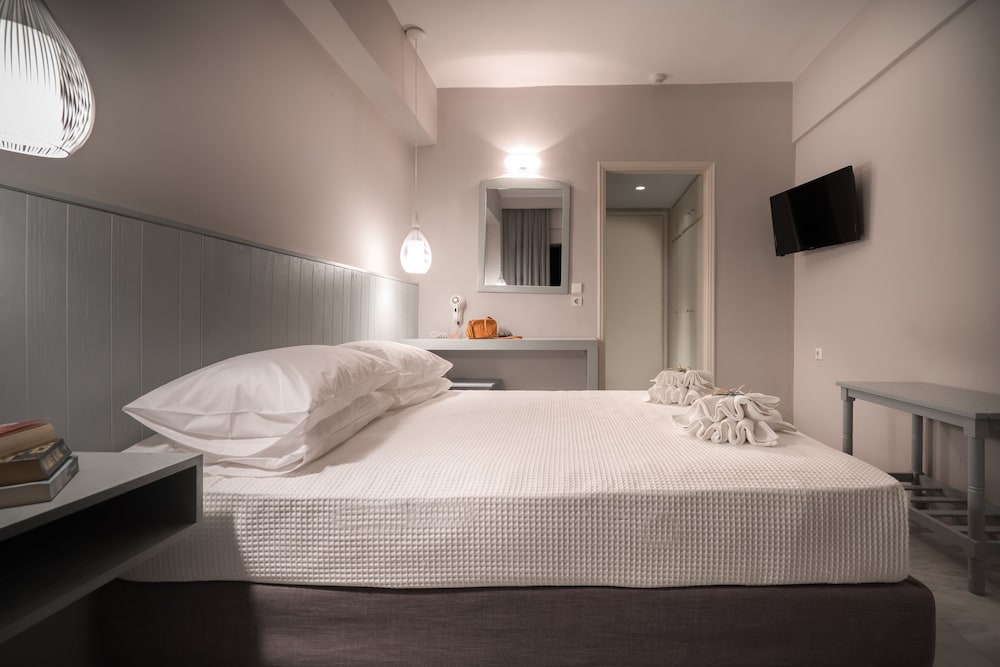 Castelli Hotel Adults Only - All Inclusive — Hotel rooms in Laganas, Ionian Islands
