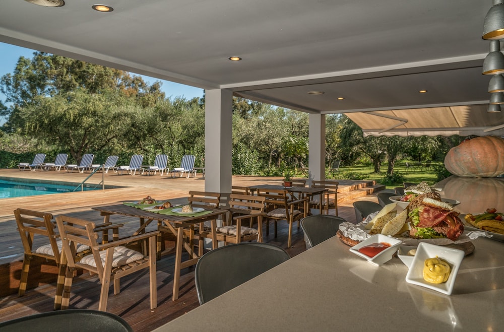 Castelli Hotel Adults Only - All Inclusive — Restaurant & bars in Laganas, Ionian Islands