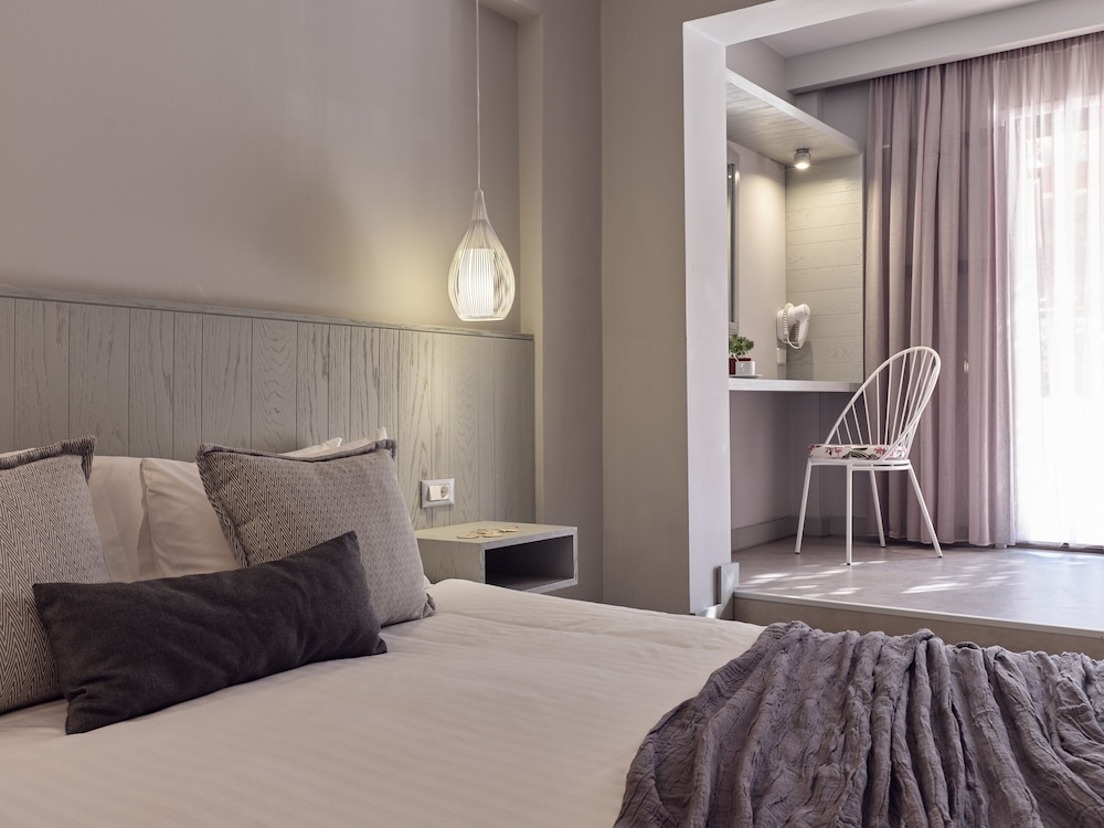 Castelli Hotel Adults Only - All Inclusive — Hotel rooms in Laganas, Ionian Islands