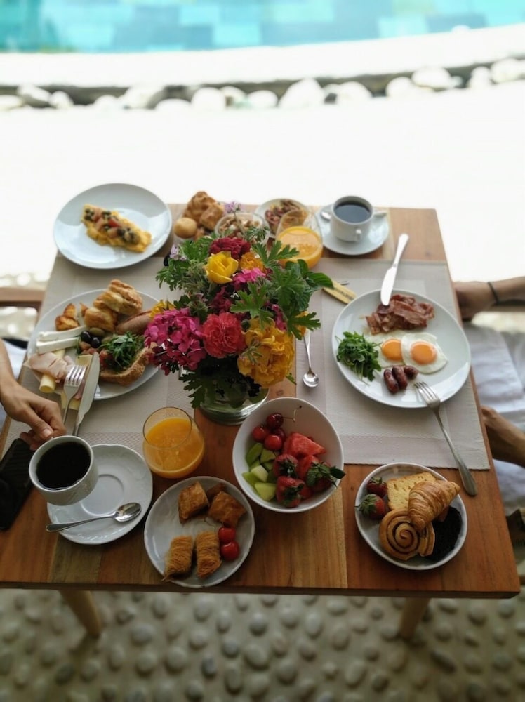 Caesars Gardens Hotel & Spa - Adults Only — Restaurant & bars in Lindos, South Aegean