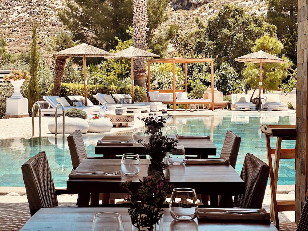 Caesars Gardens Hotel & Spa - Adults Only — Restaurant & bars in Lindos, South Aegean