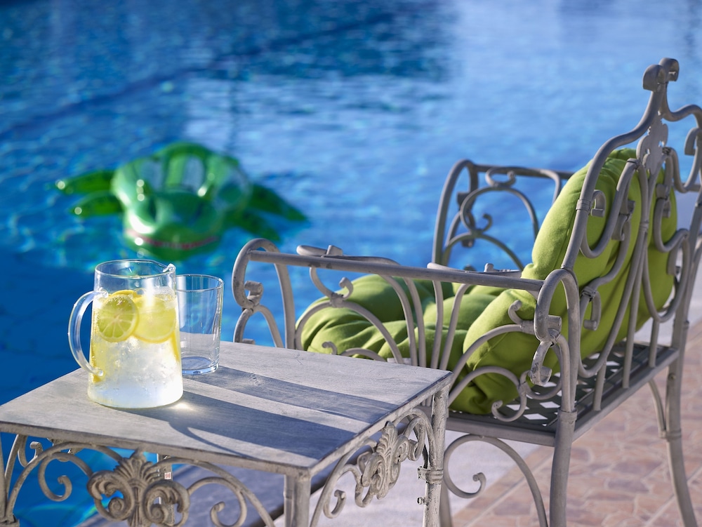 SunVillage Boutique Hotel — Swimming pool in Malia